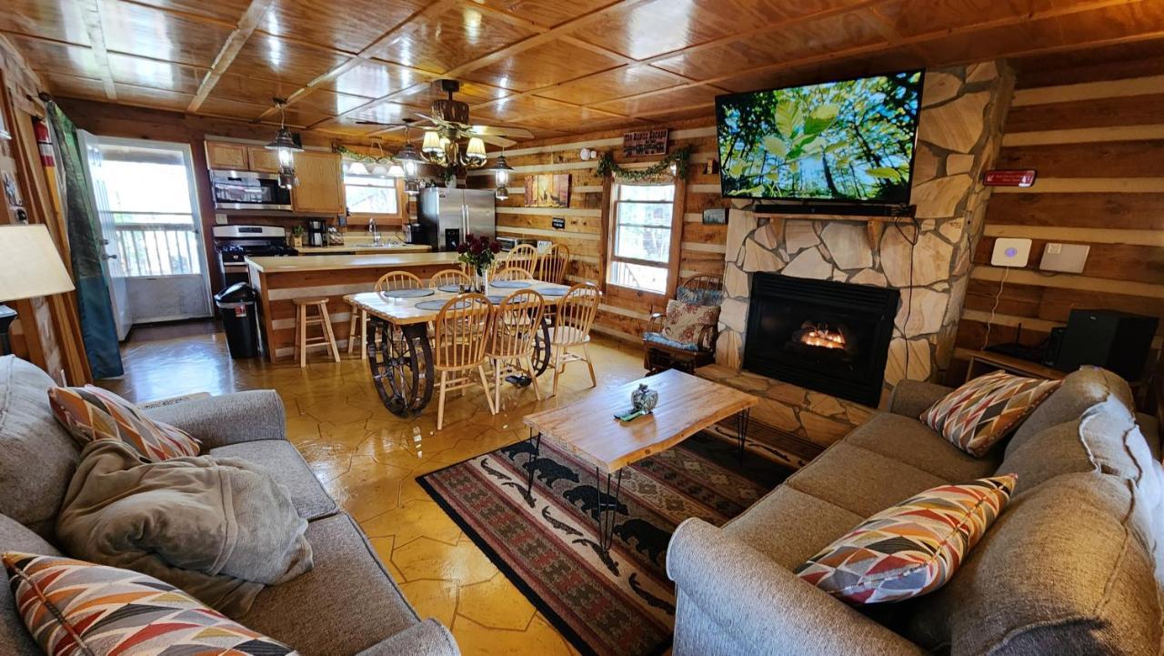 Rustic Cabin セバービル エクステリア 写真