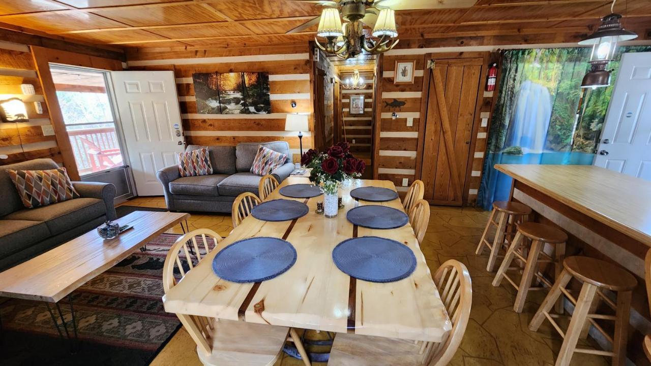 Rustic Cabin セバービル エクステリア 写真