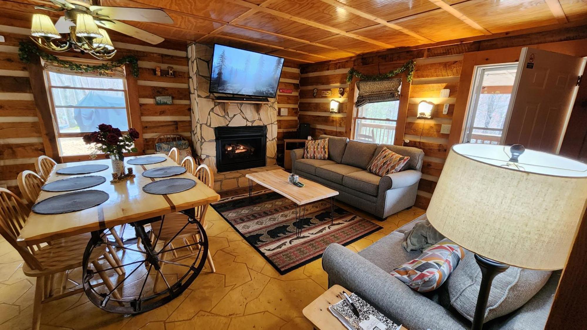 Rustic Cabin セバービル エクステリア 写真